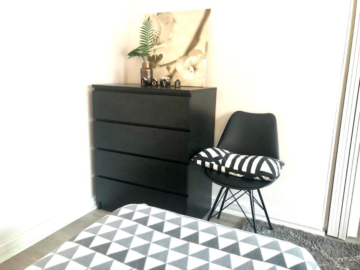 Scandinavian Home 17 City Center Tyoemiehenkatu 2B Helsinki Extérieur photo