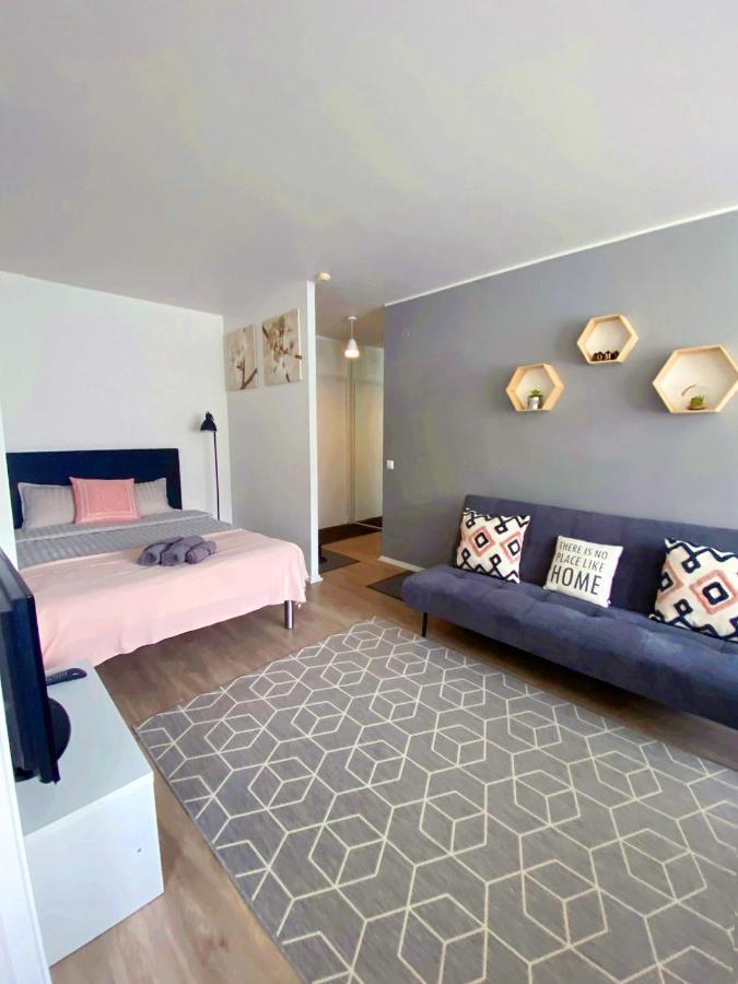 Scandinavian Home 17 City Center Tyoemiehenkatu 2B Helsinki Extérieur photo